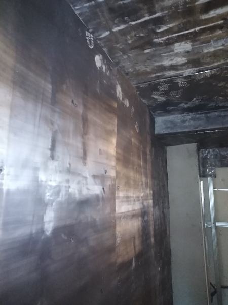 Θωράκιση τοίχων και οροφής με φύλλα μολύβδου